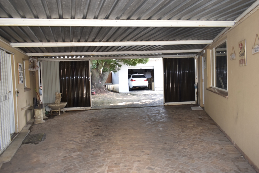 4 Bedroom Property for Sale in Parkrand Gauteng