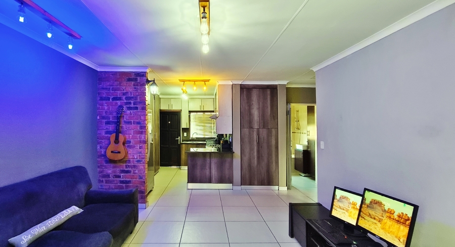 2 Bedroom Property for Sale in Beyers Park Gauteng