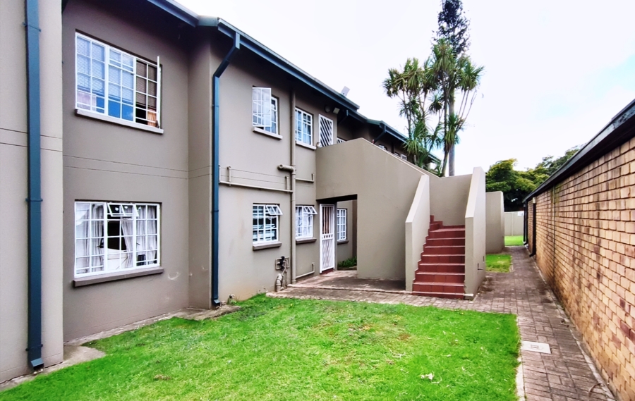 2 Bedroom Property for Sale in Beyers Park Gauteng