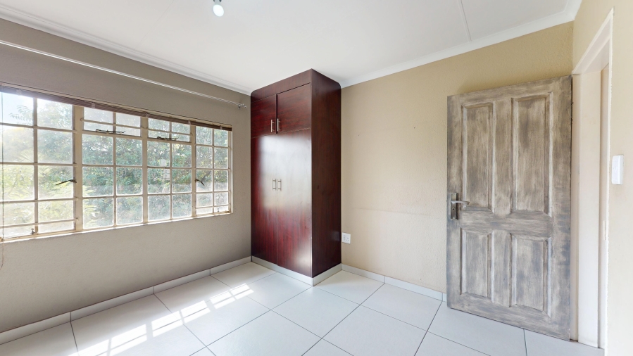 2 Bedroom Property for Sale in Beyers Park Gauteng
