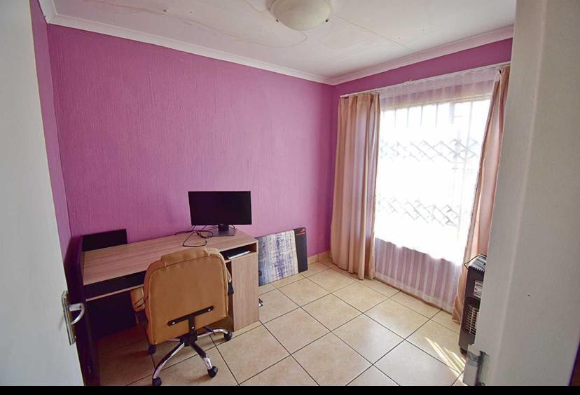 3 Bedroom Property for Sale in Sharon Park Gauteng