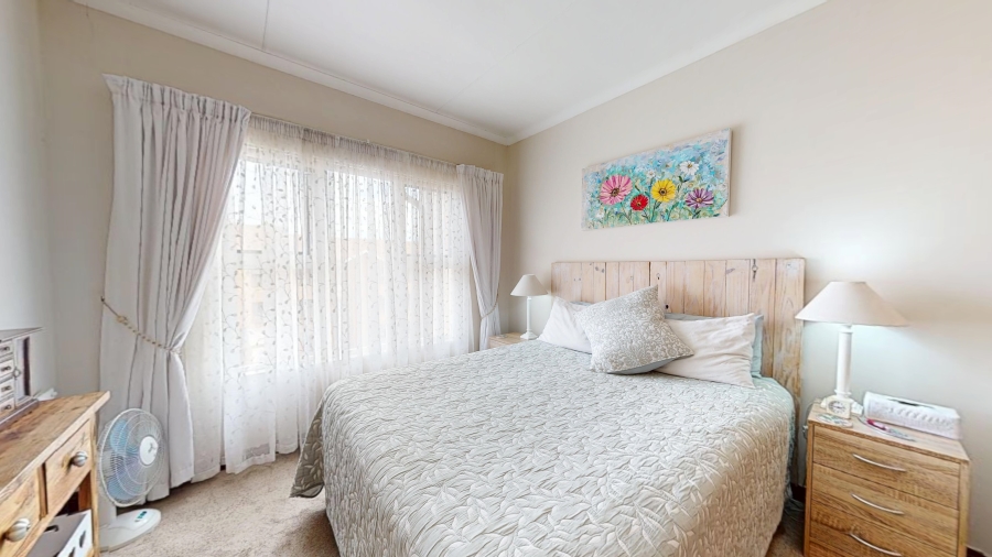 2 Bedroom Property for Sale in Brentwood Gauteng