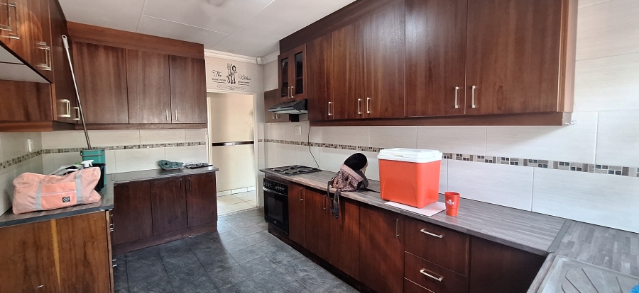 4 Bedroom Property for Sale in Vanderbijlpark SE 1 Gauteng