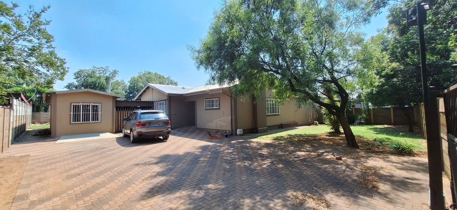 4 Bedroom Property for Sale in Vanderbijlpark SE 1 Gauteng