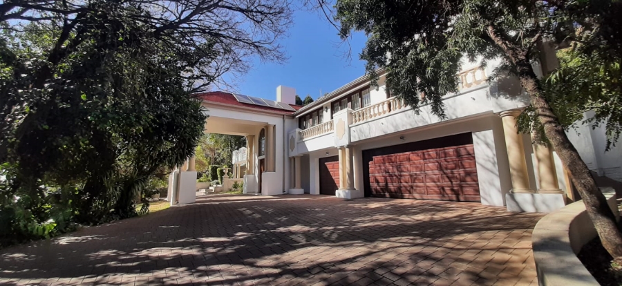 To Let 4 Bedroom Property for Rent in Waterkloof Gauteng