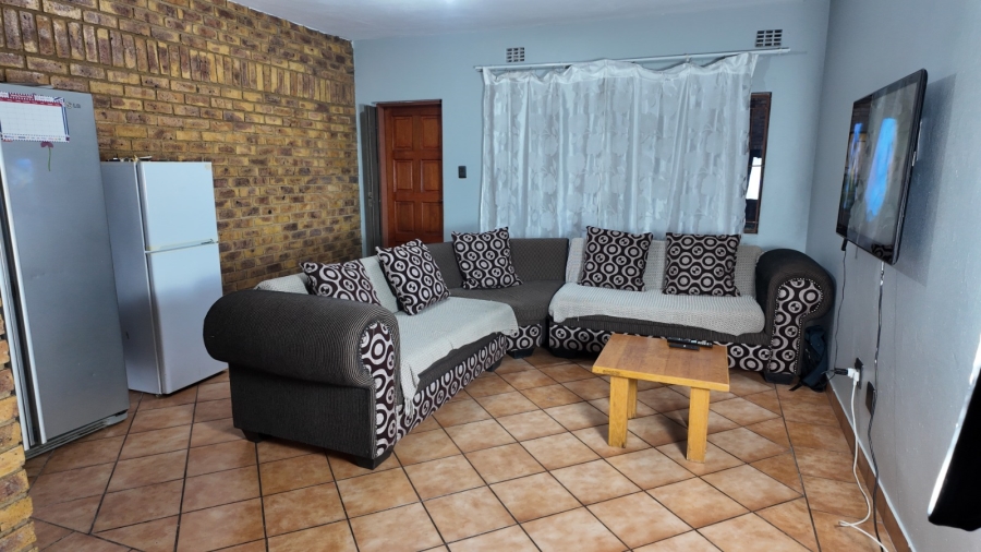 To Let 3 Bedroom Property for Rent in Witfield Gauteng
