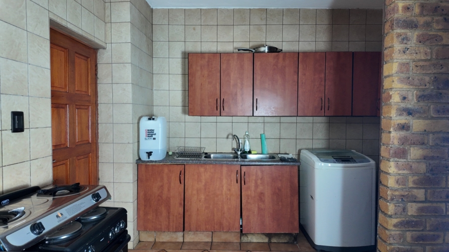 To Let 3 Bedroom Property for Rent in Witfield Gauteng