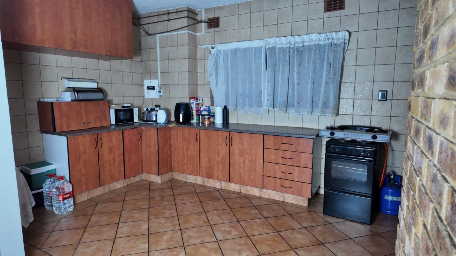 To Let 3 Bedroom Property for Rent in Witfield Gauteng