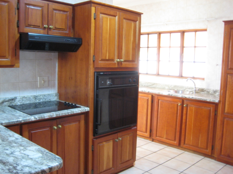 3 Bedroom Property for Sale in Magalieskruin Gauteng