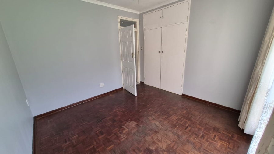 To Let 5 Bedroom Property for Rent in Eastleigh Ridge Gauteng