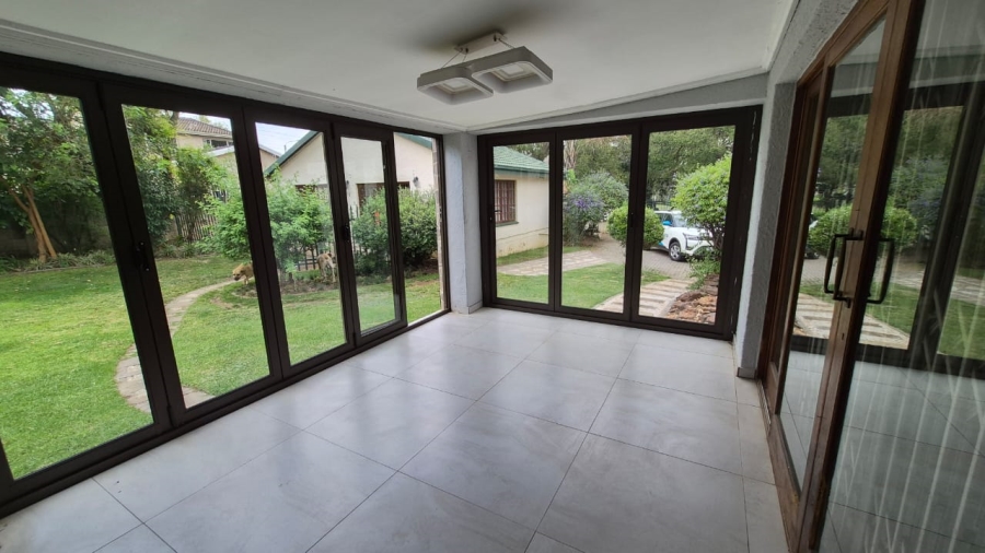 To Let 5 Bedroom Property for Rent in Eastleigh Ridge Gauteng