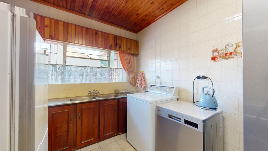 3 Bedroom Property for Sale in Klippoortje Gauteng