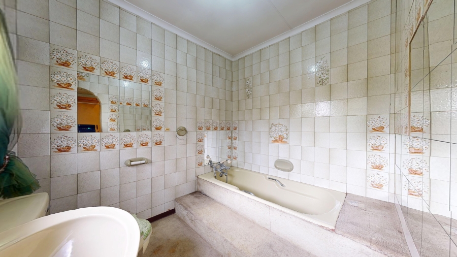 3 Bedroom Property for Sale in Klippoortje Gauteng