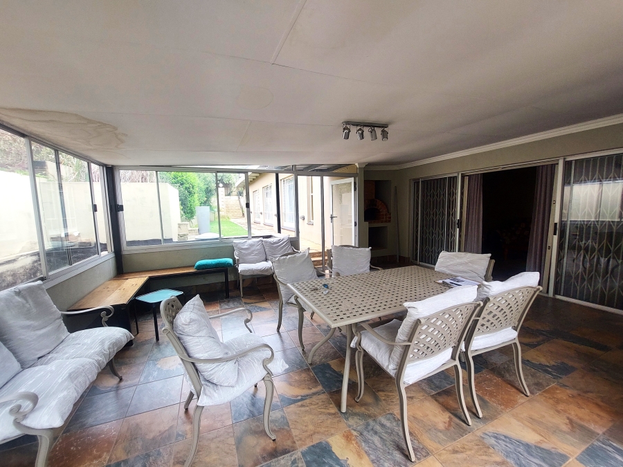 4 Bedroom Property for Sale in Waterkloof Ridge Gauteng