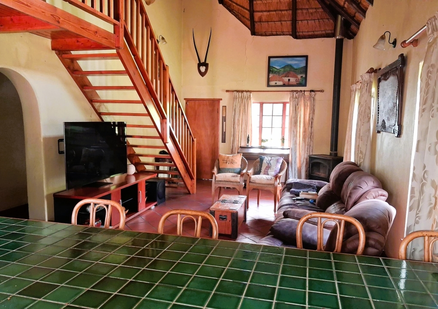 8 Bedroom Property for Sale in Glen Austin Gauteng