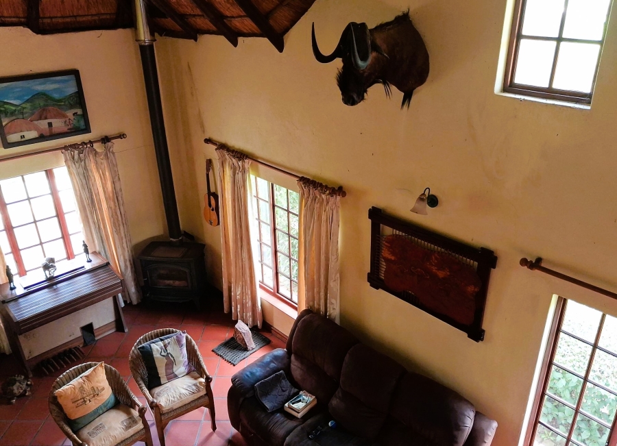 8 Bedroom Property for Sale in Glen Austin Gauteng