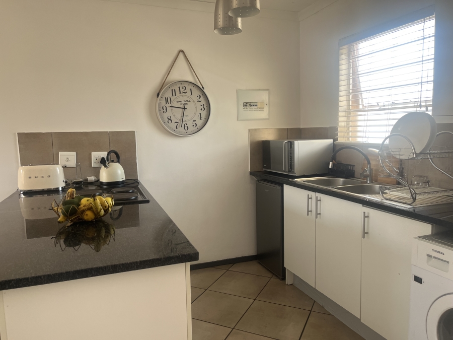 2 Bedroom Property for Sale in Albertsdal Gauteng