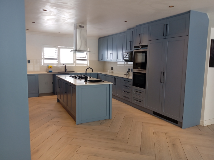 5 Bedroom Property for Sale in Alan Manor Gauteng