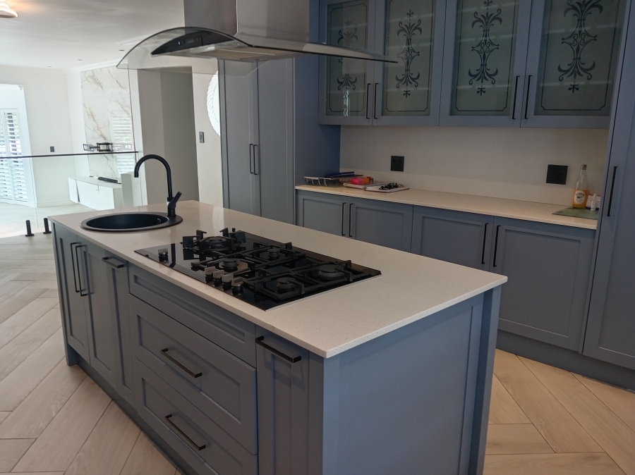 5 Bedroom Property for Sale in Alan Manor Gauteng