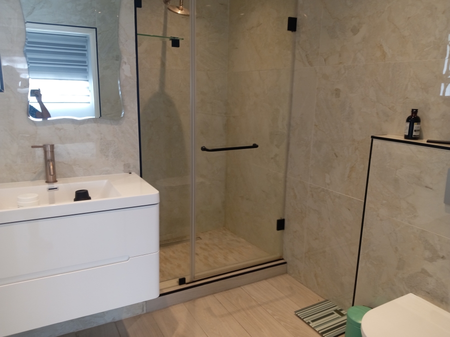 5 Bedroom Property for Sale in Alan Manor Gauteng