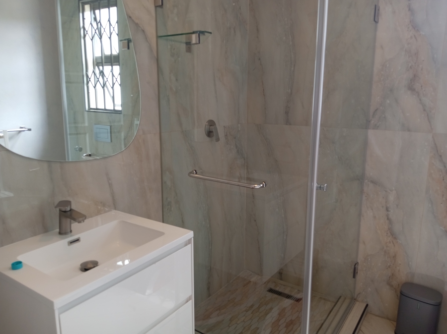 5 Bedroom Property for Sale in Alan Manor Gauteng