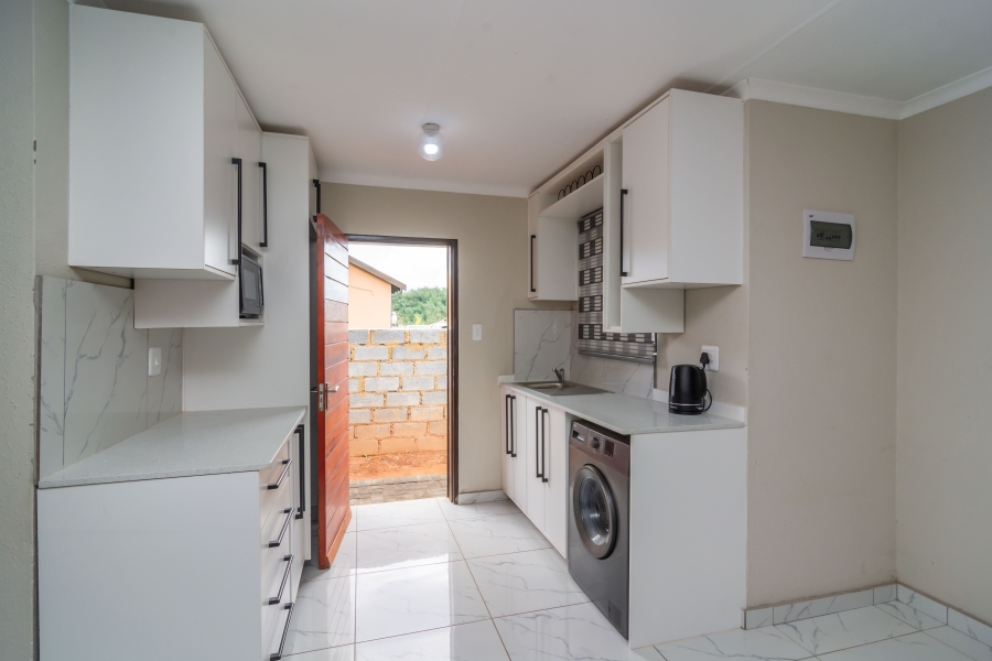 2 Bedroom Property for Sale in Wilfordon Gauteng