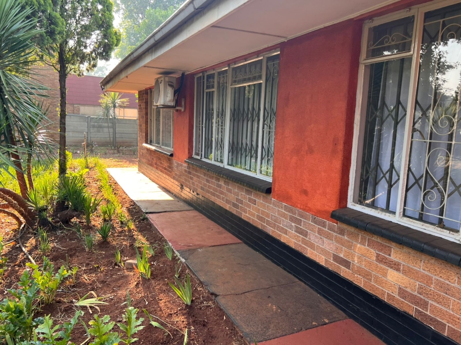 4 Bedroom Property for Sale in Three Rivers Gauteng
