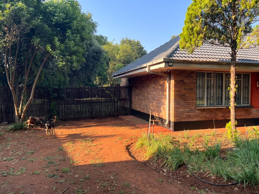 4 Bedroom Property for Sale in Three Rivers Gauteng