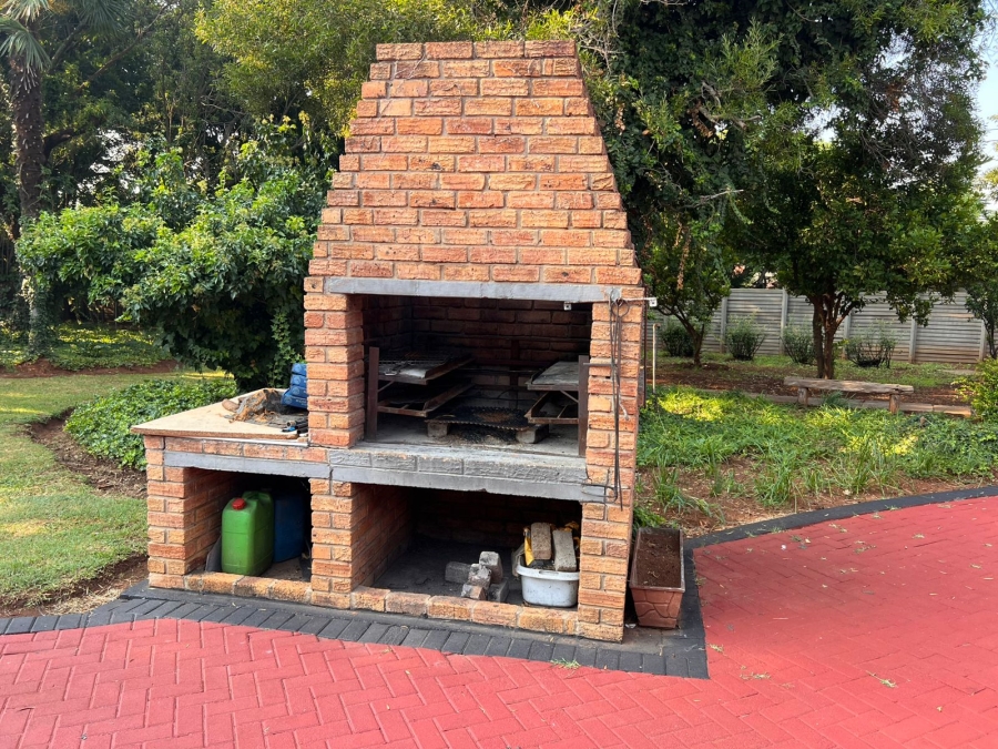 4 Bedroom Property for Sale in Three Rivers Gauteng