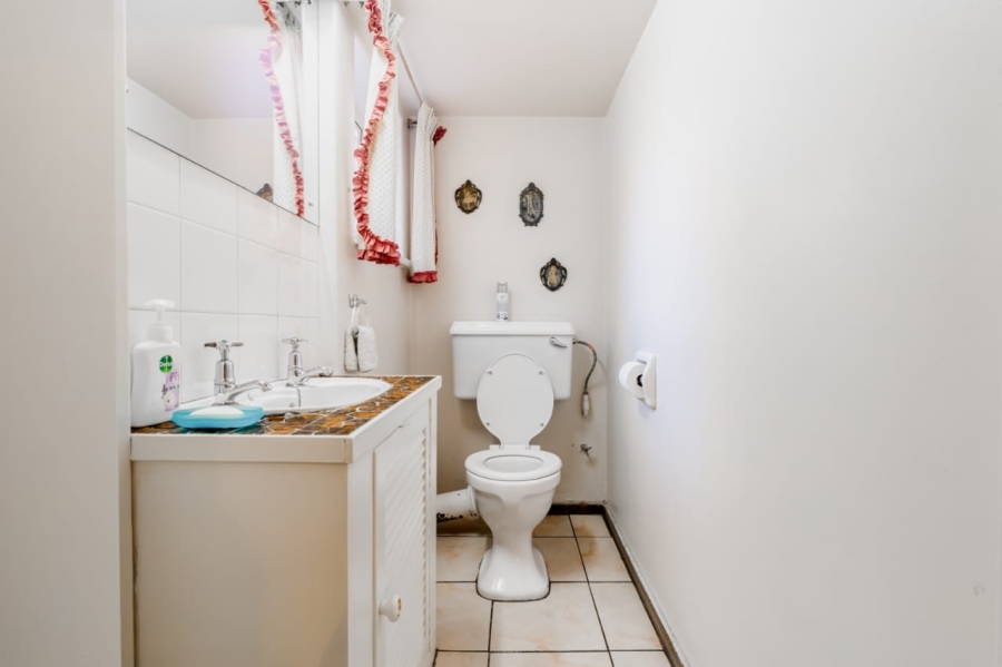 2 Bedroom Property for Sale in Sandown Gauteng