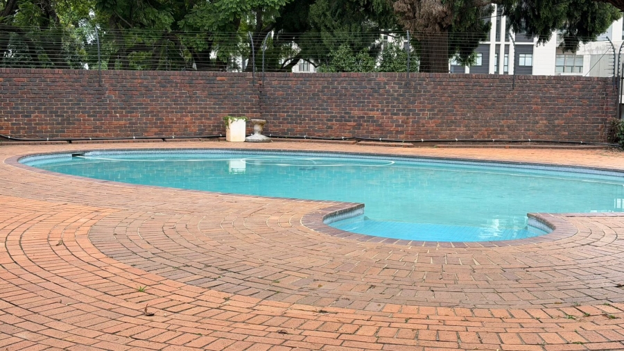 2 Bedroom Property for Sale in Sandown Gauteng