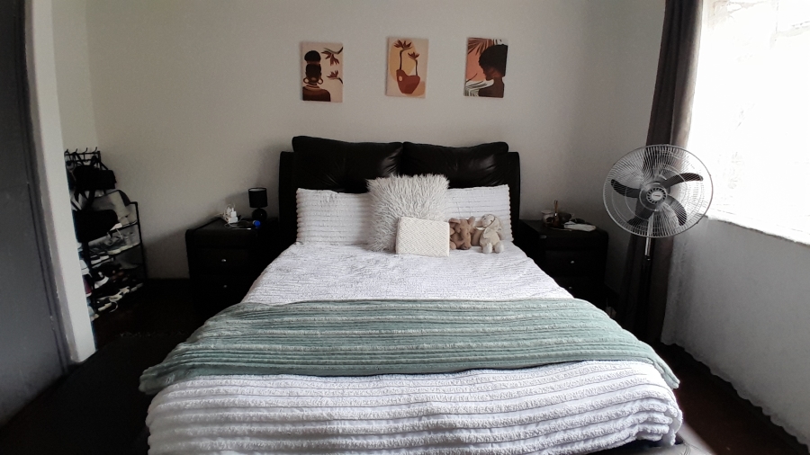 3 Bedroom Property for Sale in Pretoria Gardens Gauteng