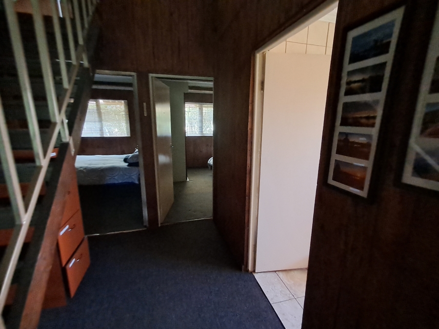 To Let 4 Bedroom Property for Rent in Zeekoefontein Gauteng