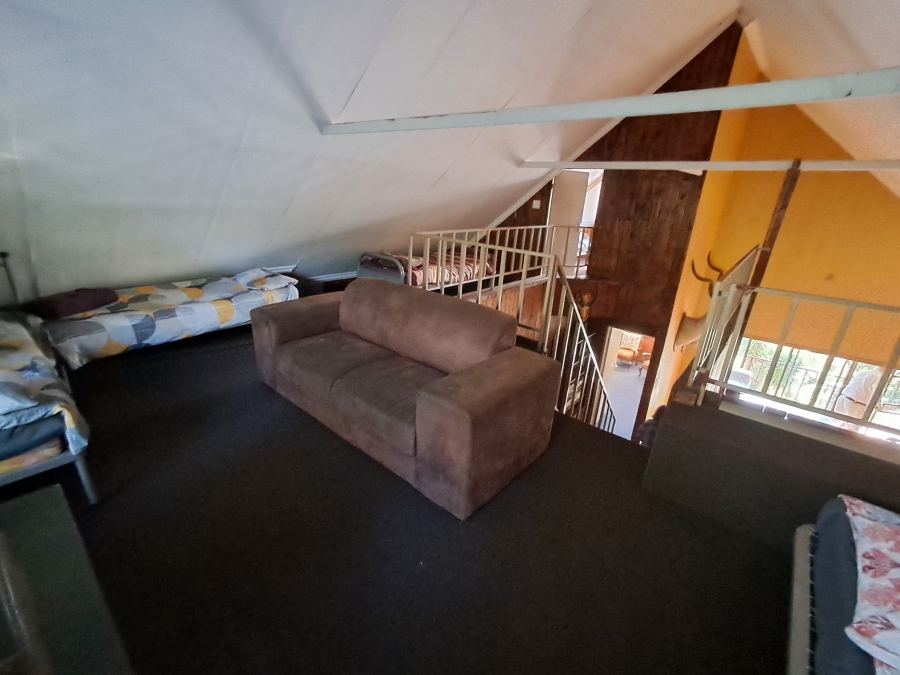 To Let 4 Bedroom Property for Rent in Zeekoefontein Gauteng