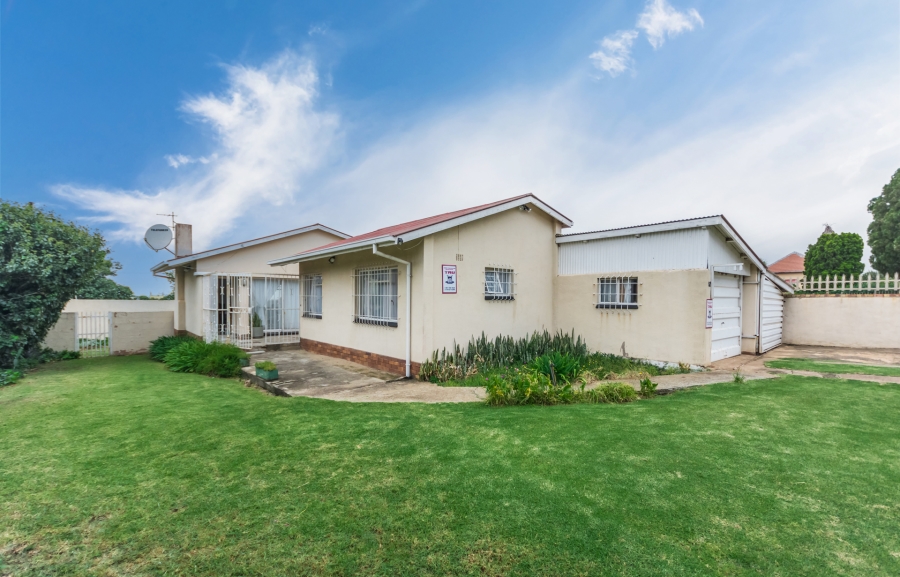 3 Bedroom Property for Sale in Sophiatown Gauteng