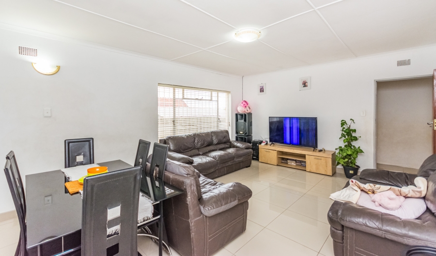 3 Bedroom Property for Sale in Sophiatown Gauteng