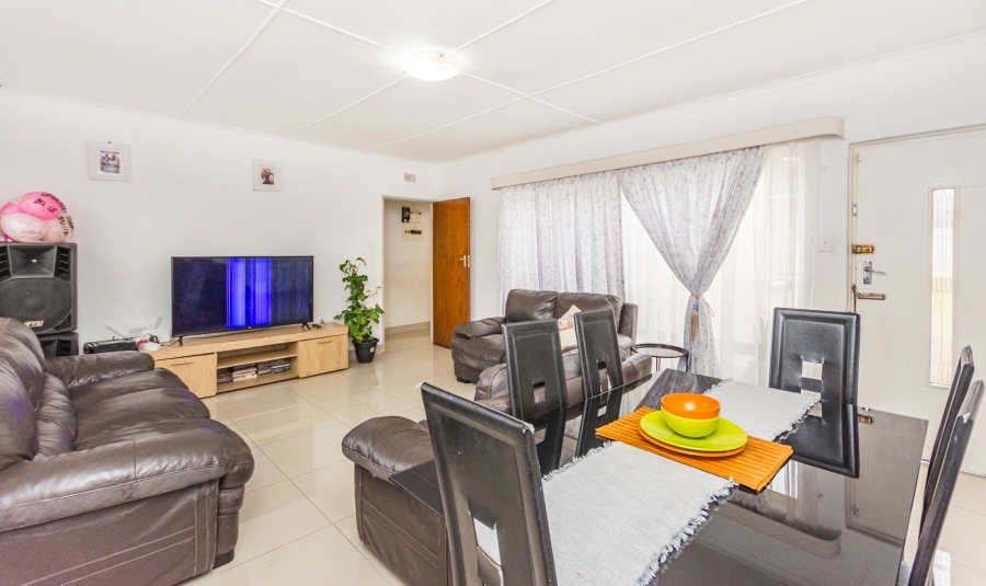 3 Bedroom Property for Sale in Sophiatown Gauteng