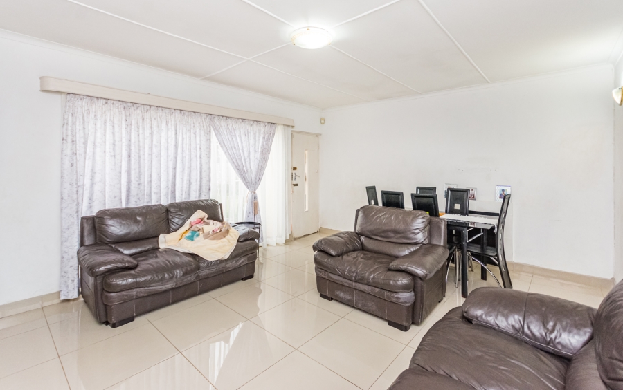 3 Bedroom Property for Sale in Sophiatown Gauteng