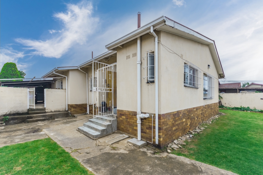 3 Bedroom Property for Sale in Sophiatown Gauteng