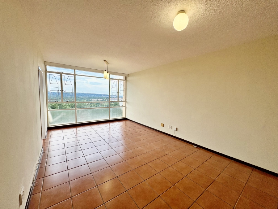 2 Bedroom Property for Sale in Weavind Park Gauteng