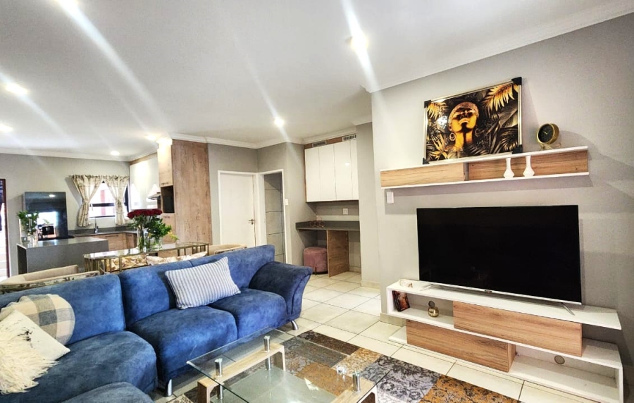 2 Bedroom Property for Sale in Six Fountains Residential Estate Gauteng