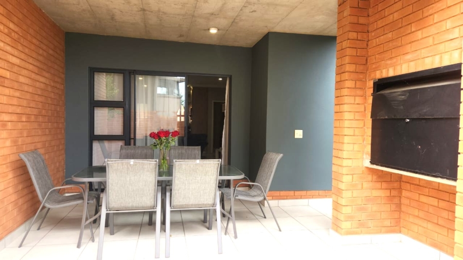 2 Bedroom Property for Sale in Six Fountains Residential Estate Gauteng