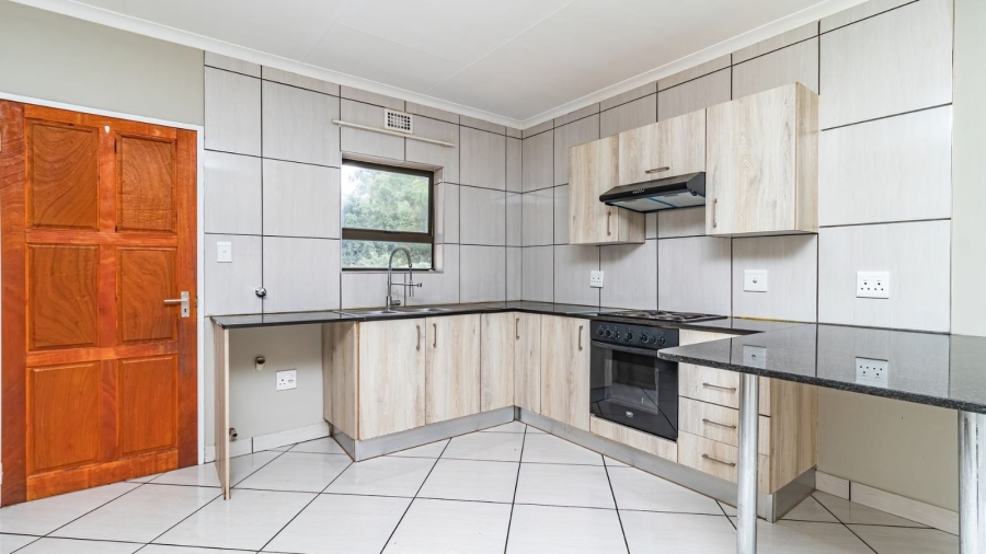 3 Bedroom Property for Sale in Goedeburg Gauteng