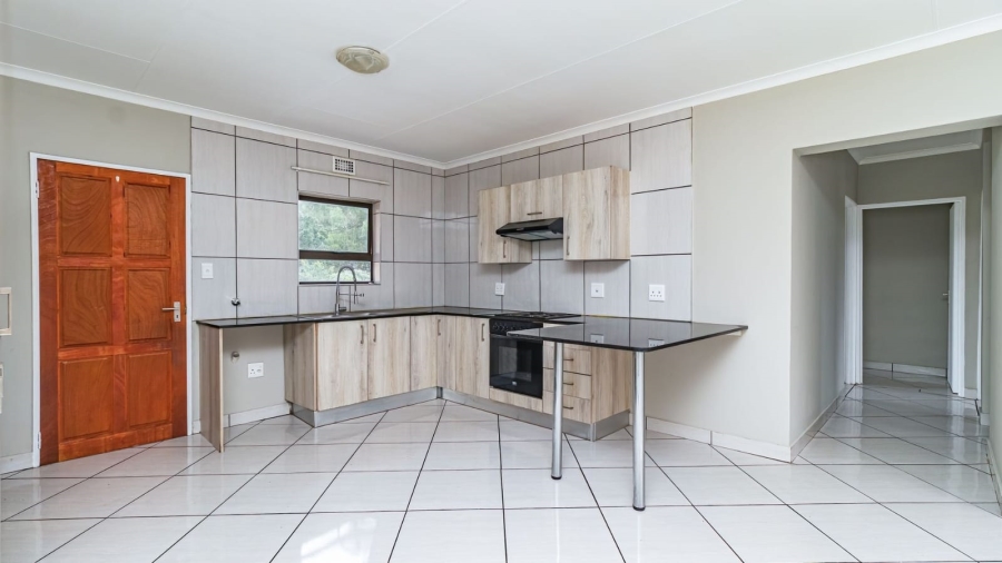 3 Bedroom Property for Sale in Goedeburg Gauteng