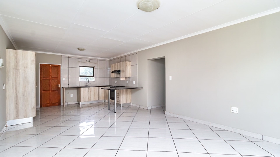 3 Bedroom Property for Sale in Goedeburg Gauteng