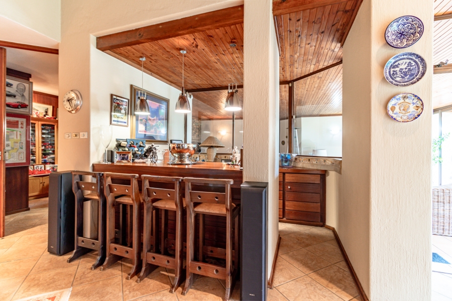 4 Bedroom Property for Sale in Bedfordview Gauteng