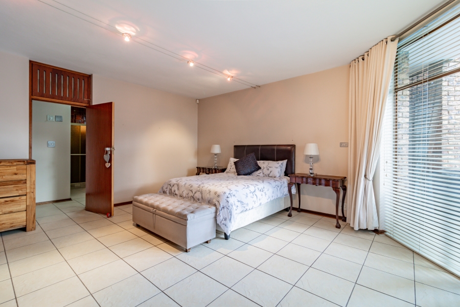 4 Bedroom Property for Sale in Bedfordview Gauteng