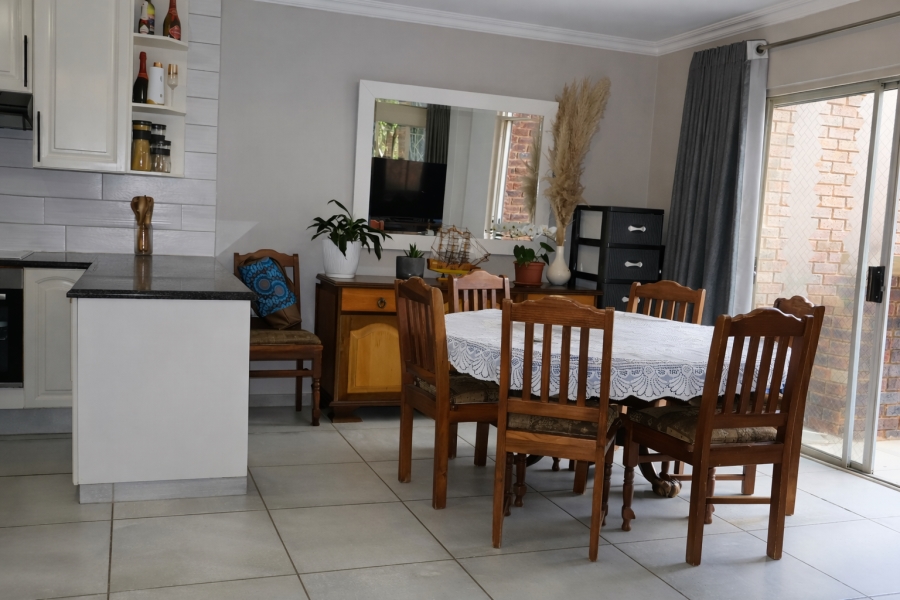 2 Bedroom Property for Sale in Bergbron Gauteng