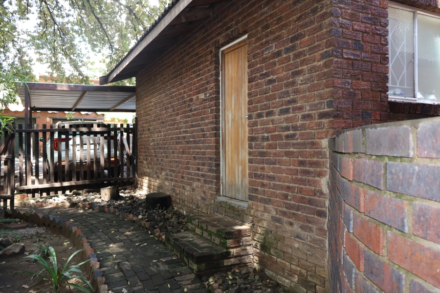 2 Bedroom Property for Sale in Bergbron Gauteng