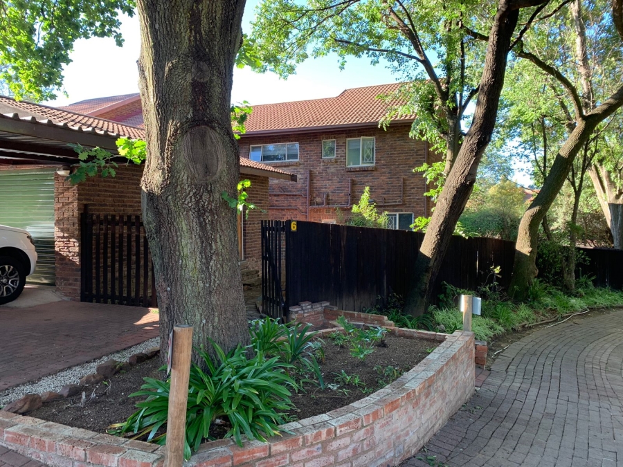 2 Bedroom Property for Sale in Bergbron Gauteng